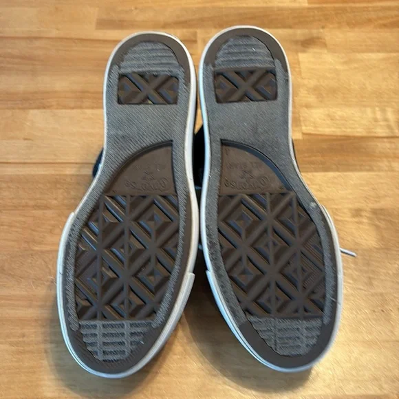 Converse Women’s Chuck Taylor All Star Lift Platform Canvas High Top Shoes - Picture 8 of 8